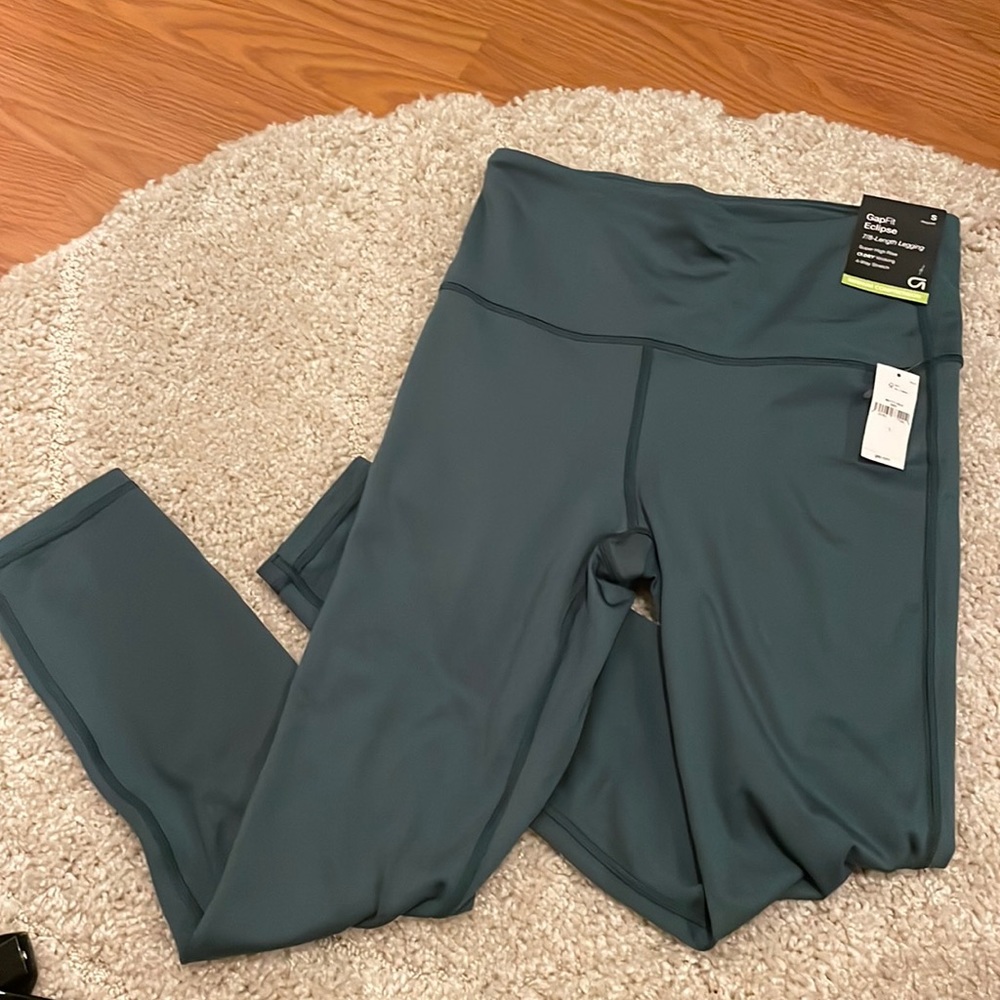Gap Fit Eclipse 7/8 Legging High Rise